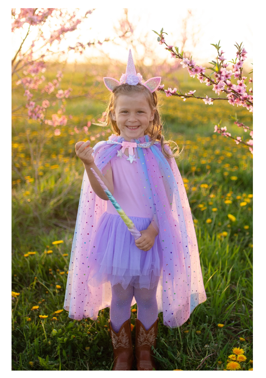 Great Pretenders Rainbow Unicorn Cape & Headband 2pc 4-6yrs