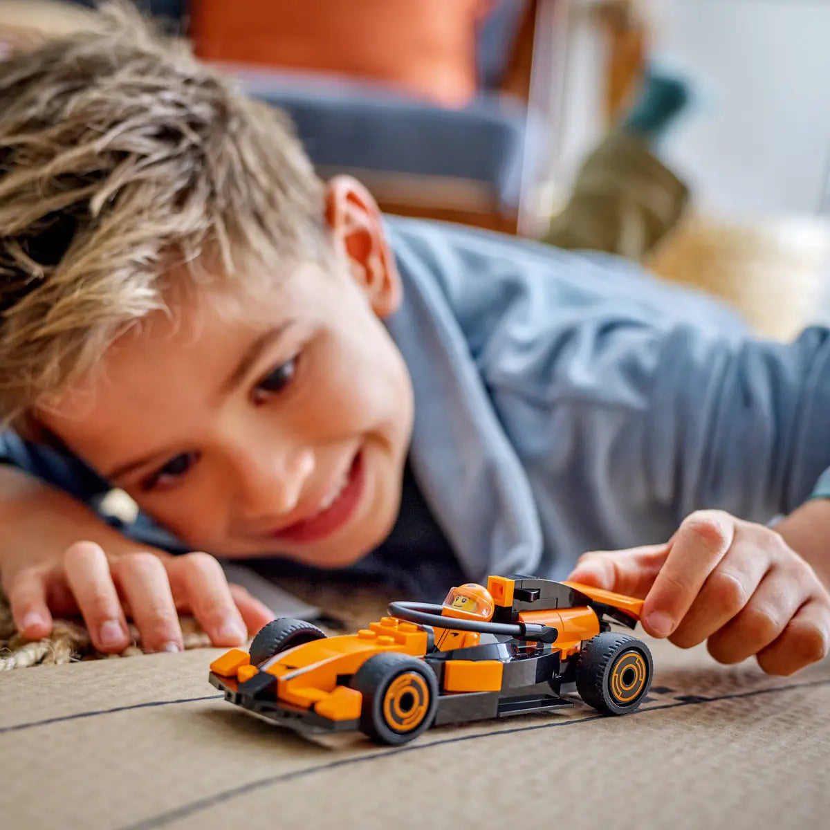 Lego City Formula 1 F1 Driver With McLaren Race Car 60442