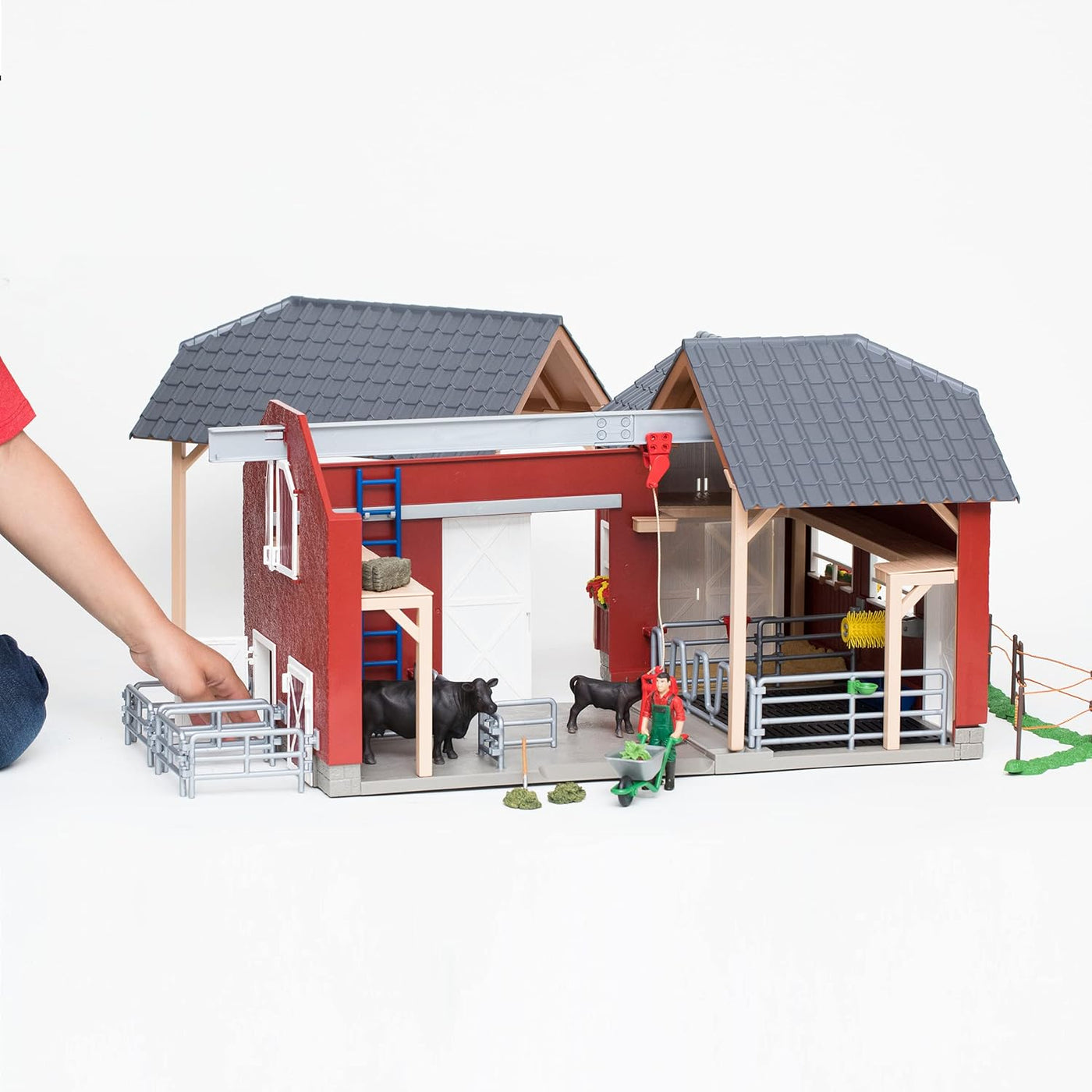 Schleich Farm World Large Red Barn With Animals And Accessories