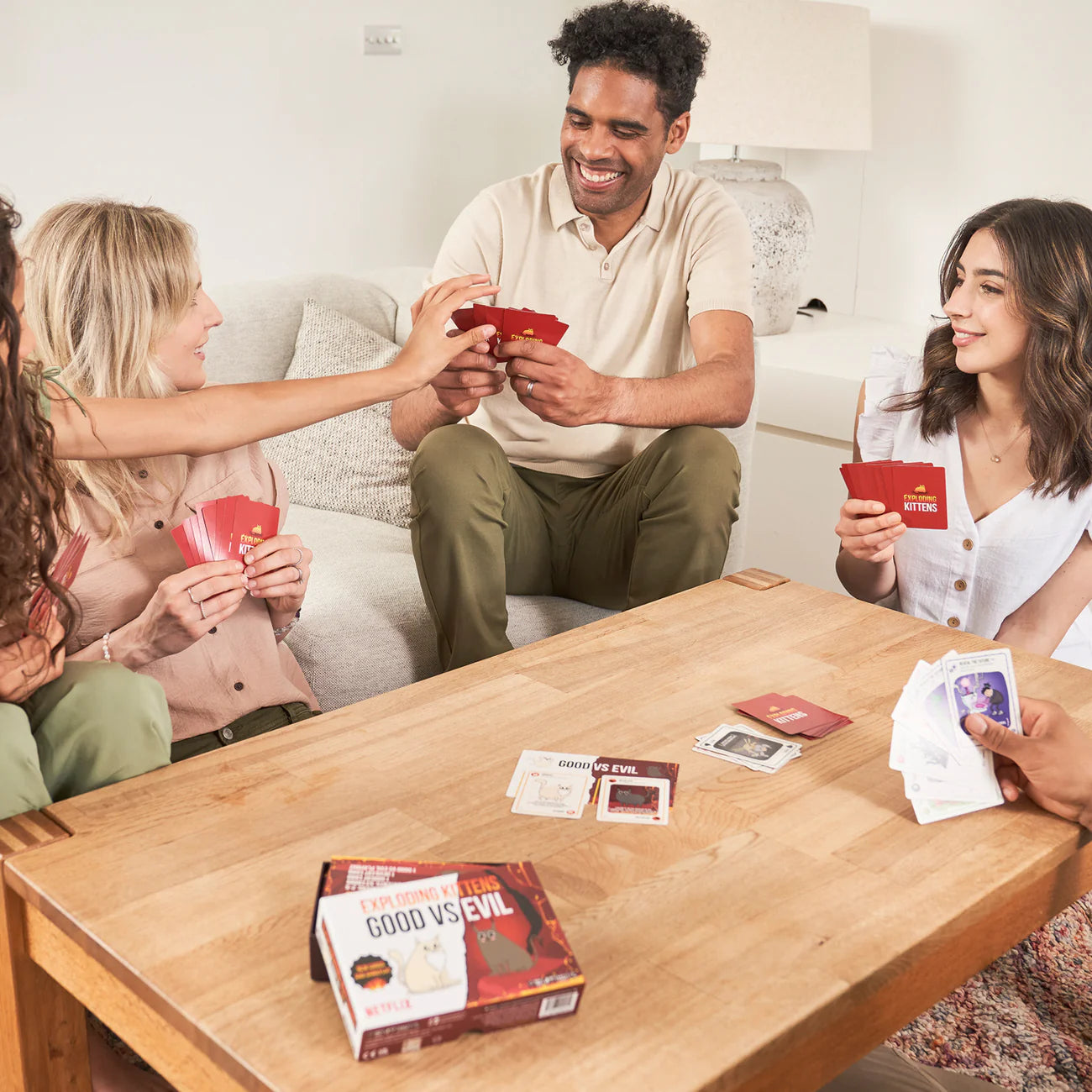 Exploding Kittens Good VS Evil