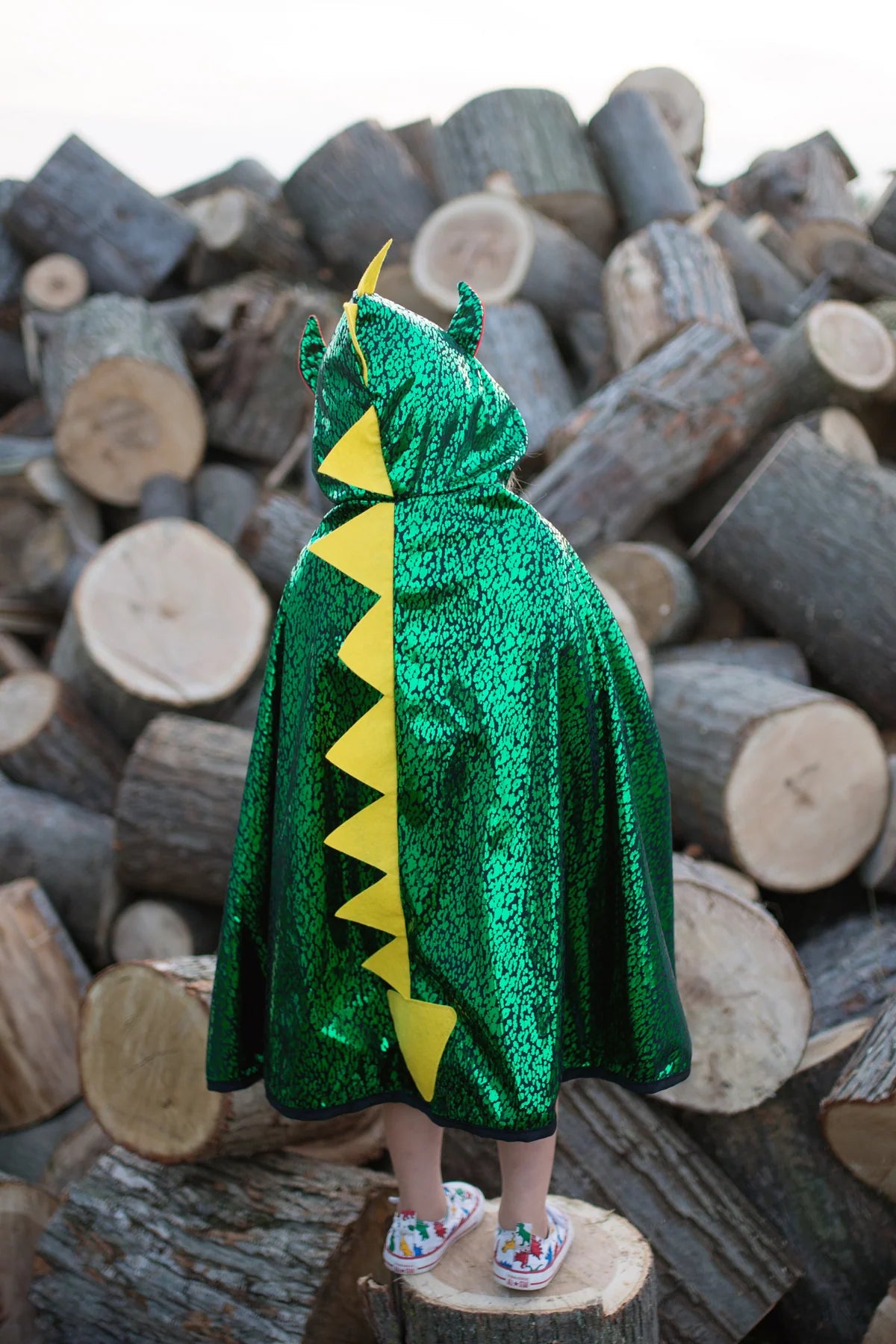 Great Pretenders Reversable Dragon Knight Cape Green/Silver 5-6 Years