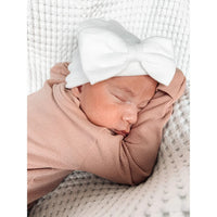 Kid Central White Newborn Baby Knitted Hat With Bow